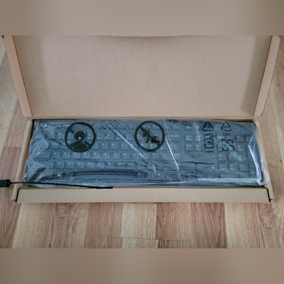 Dell KB 216 computer keyboard - Picture 4 of 4